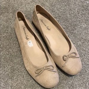 American Eagle Size 10 Flats